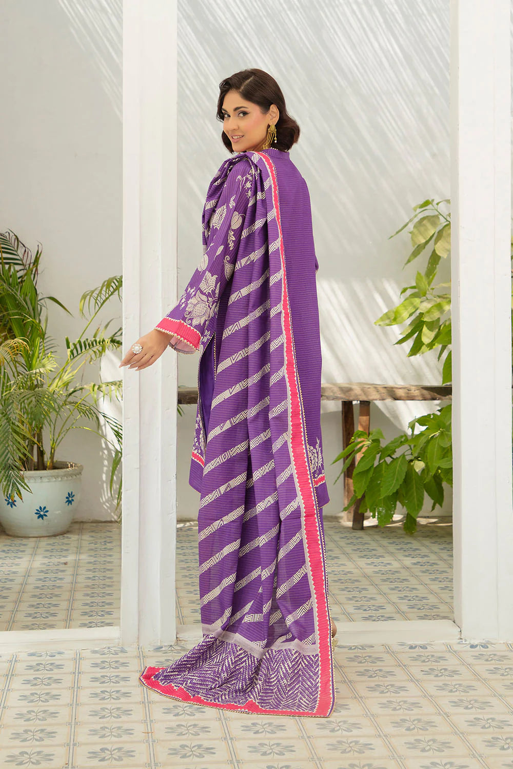 3 Piece Printed Stripe Khaddar Suit